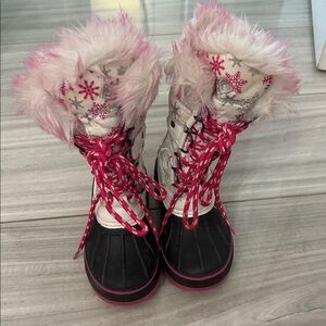 Dream Pairs Girls Pink & White Snow Boots with Faux Fur